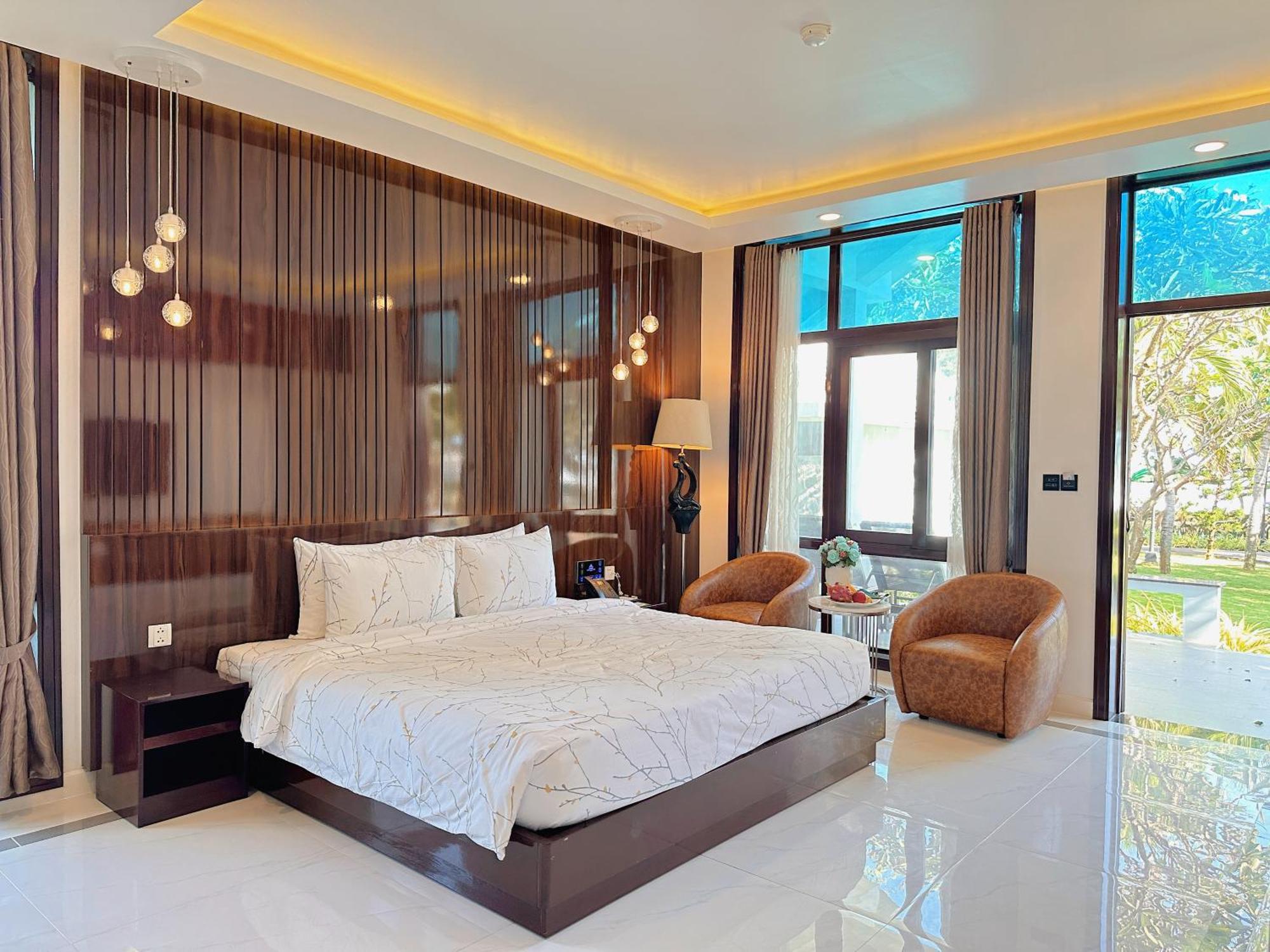 Carmelina 4* Hồ Tràm